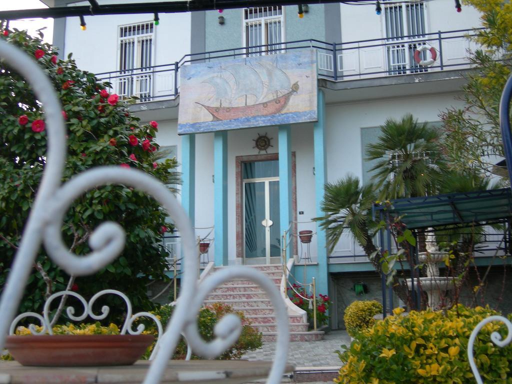 B&B La Nave Neapol Exteriér fotografie